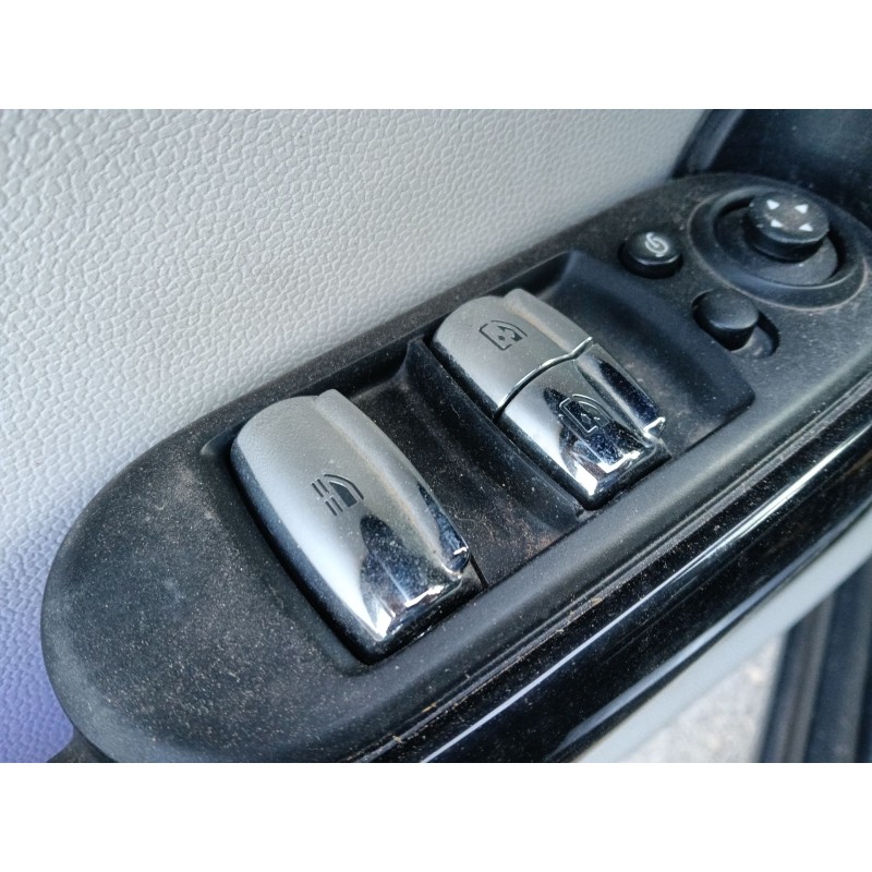 Recambio de mando elevalunas trasero derecho para mini mini descapotable (f57) cooper referencia OEM IAM   