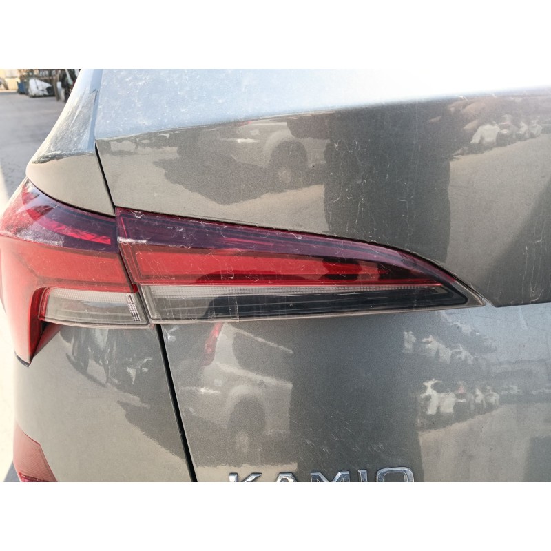 Recambio de piloto trasero izquierdo interior para skoda kamiq (nw4) 1.0 tsi referencia OEM IAM 658945307  