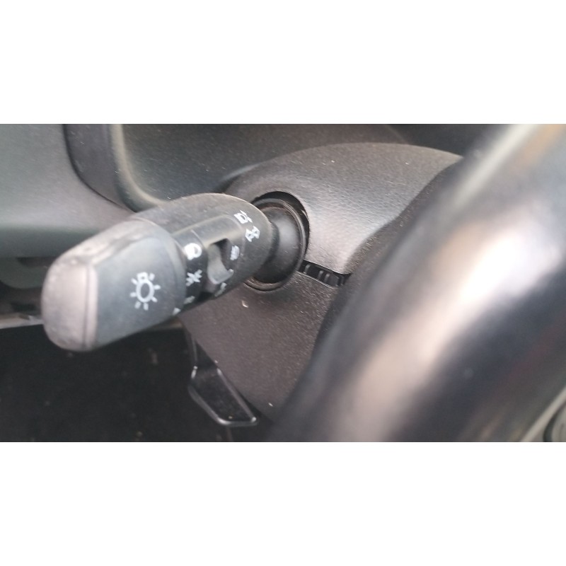 Recambio de mando intermitentes para kia rio iv (yb, sc, fb) 1.25 referencia OEM IAM   