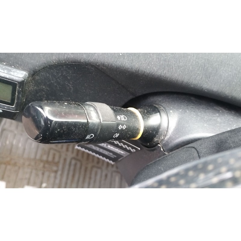 Recambio de mando intermitentes para toyota prius (_w3_) 1.8 hybrid (zvw3_) referencia OEM IAM   