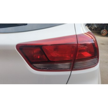 PILOTO TRASERO DERECHO INTERIOR 92404H8010 