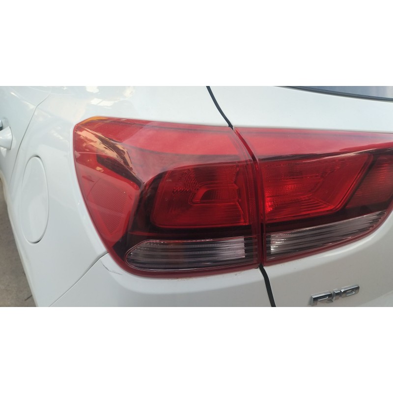 Recambio de piloto trasero izquierdo para kia rio iv (yb, sc, fb) 1.25 referencia OEM IAM 92401H8000  