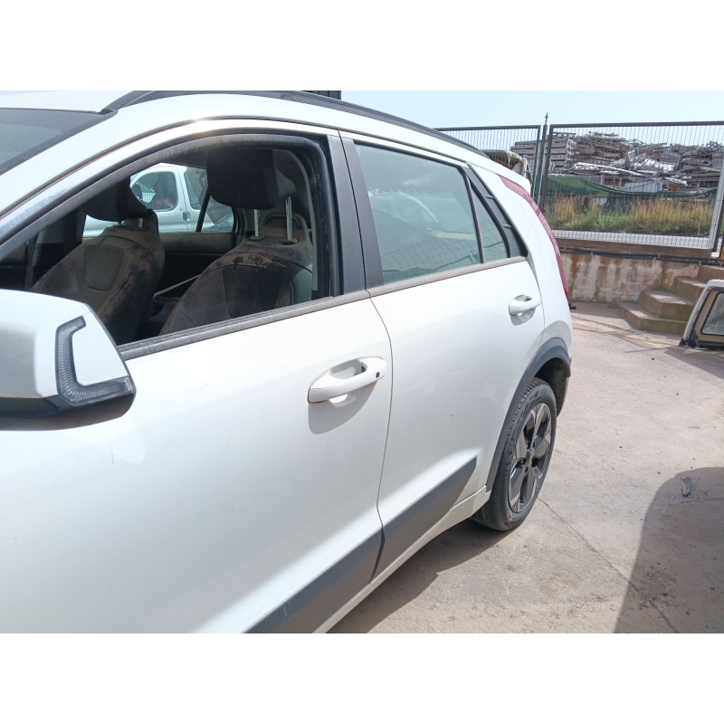 Recambio de puerta trasera izquierda para kia niro ii (sg2) ev referencia OEM IAM 77003AT000  