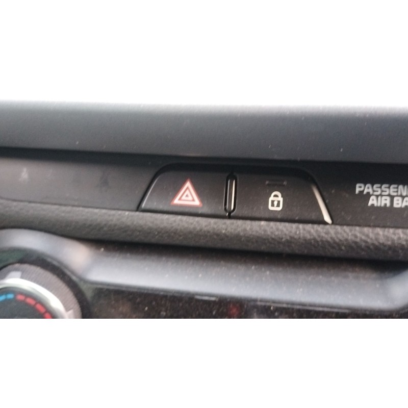Recambio de warning para kia rio iv (yb, sc, fb) 1.25 referencia OEM IAM 93790H8020WK  