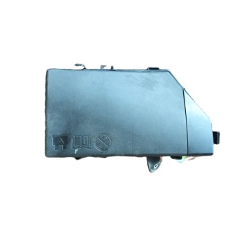 CAJA RELES / FUSIBLES 8888752306 8888752306 