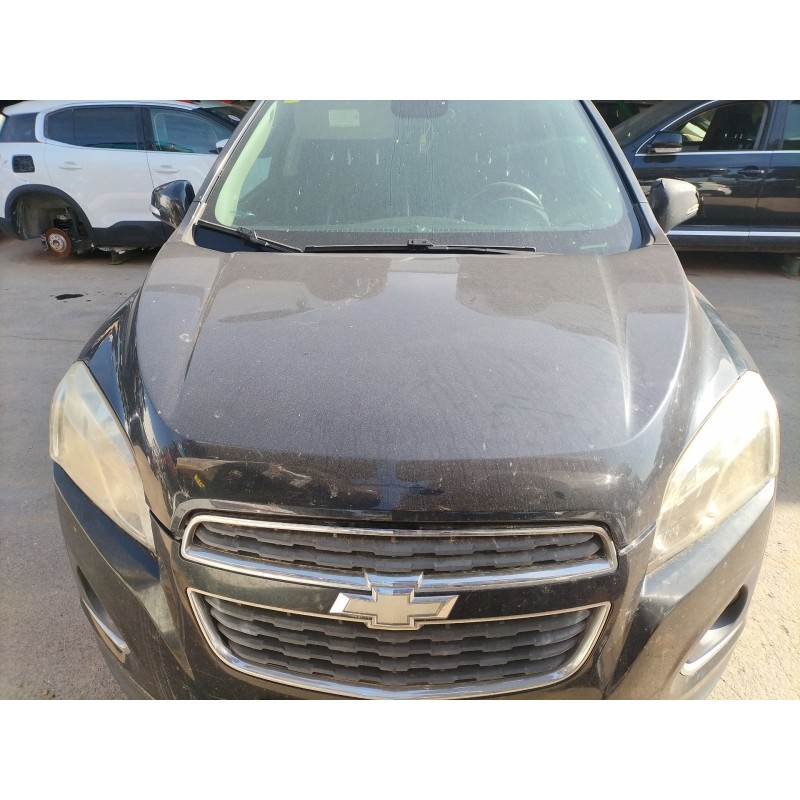 Recambio de capot para chevrolet trax 1.7 td referencia OEM IAM 95390356  