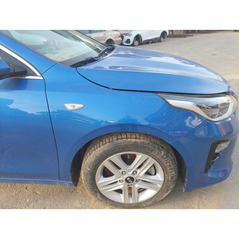 Recambio de aleta delantera derecha para kia ceed (cd) 1.0 t-gdi referencia OEM IAM   