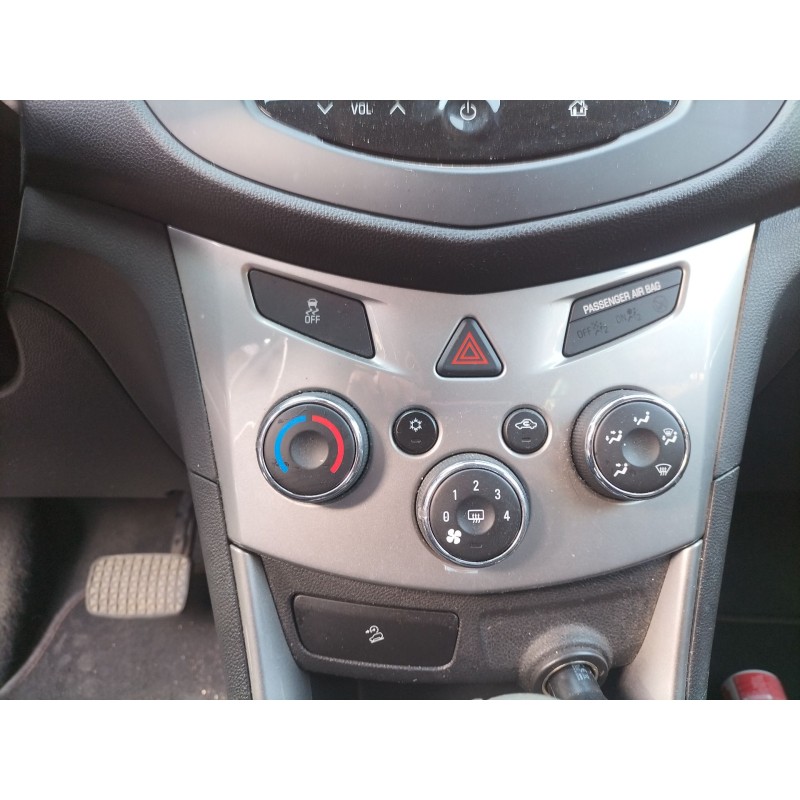 Recambio de mando calefaccion / aire acondicionado para chevrolet trax 1.7 td referencia OEM IAM   