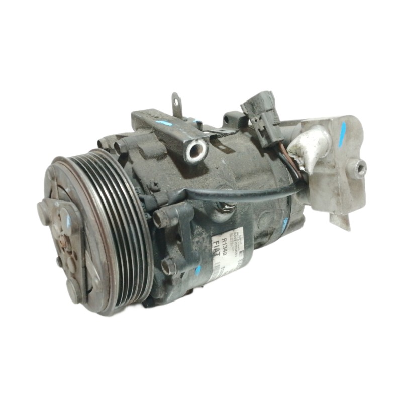 Recambio de compresor aire acondicionado para fiat fiorino sx furg. referencia OEM IAM 51893889 06915204561 1921F