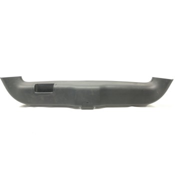 GUARNECIDO PORTON TRASERO 84440SZT 
