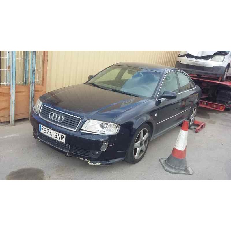 AUDI A6 BERLINA (4B2)