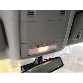 LUZ INTERIOR DELANTERA CENTRAL 22774318 