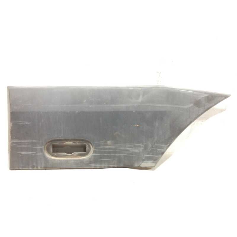 Recambio de molduras traseras para volkswagen crafter combi (2e) combi 35 batalla larga con techo alto referencia OEM IAM A90669
