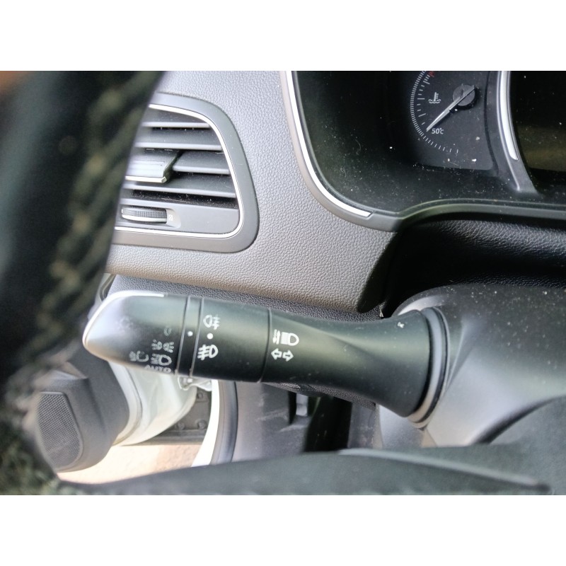 Recambio de mando luces para renault megane iv sedán (lva/m/n) 1.5 dci 110 referencia OEM IAM   