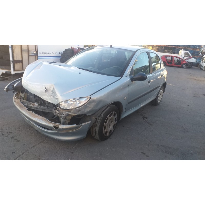 PEUGEOT 206 BERLINA