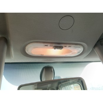 LUZ INTERIOR DELANTERA CENTRAL 264301390R / 8200073231 / 8200439423 
