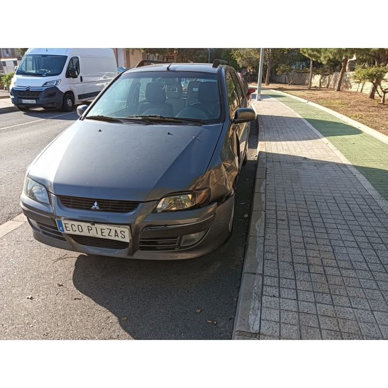 mitsubishi space star monospace (dg_a) del año 2002