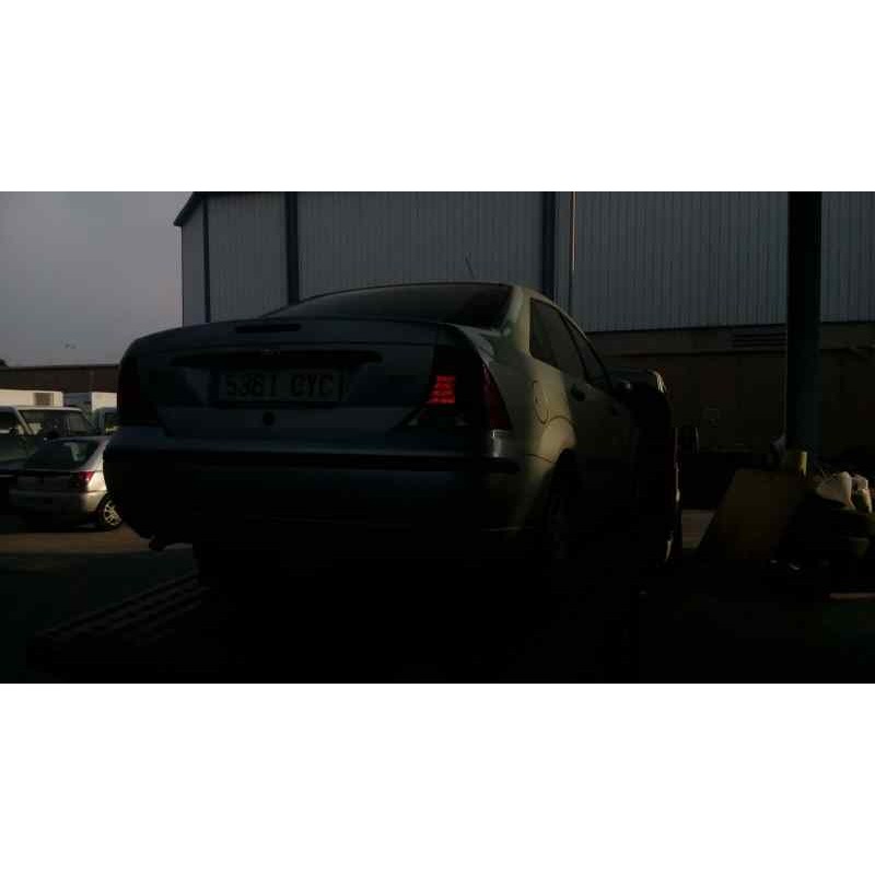 FORD FOCUS BERLINA (CAK)