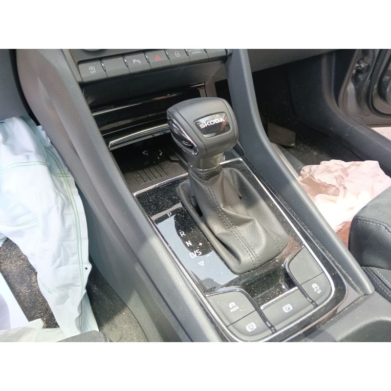 Recambio de pomo palanca cambio para skoda karoq (nu7, nd7) 1.5 tsi referencia OEM IAM   