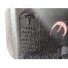 Recambio de deposito limpia para tesla model 3 ev awd referencia OEM IAM  164261400A 