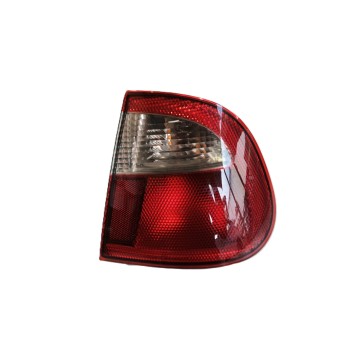 PILOTO TRASERO DERECHO 6K5945112F 6K5945096G 