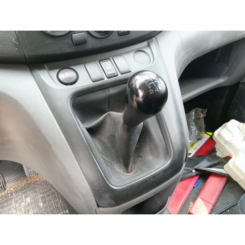 Recambio de pomo palanca cambio para nissan nv200 furgoneta 1.5 dci 90 (m20, m20m) referencia OEM IAM   