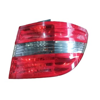 PILOTO TRASERO DERECHO A1698202664 A1698202664 
