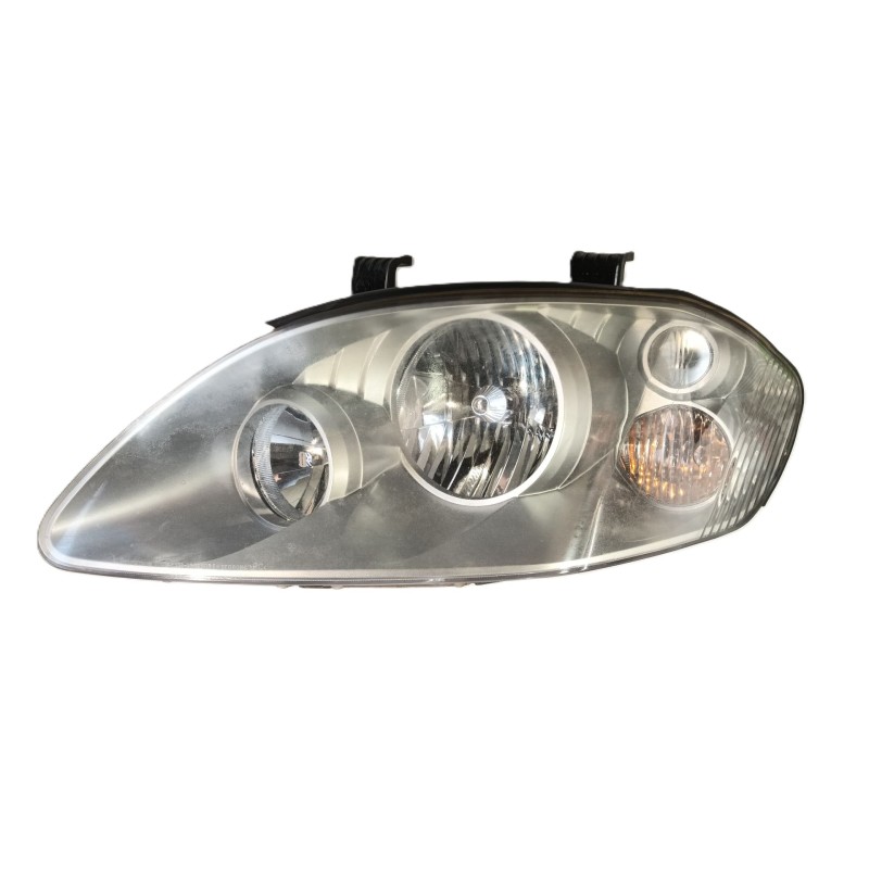 Recambio de faro izquierdo para ssangyong rodius i 2.7 xdi referencia OEM IAM 8310121201 A044935 