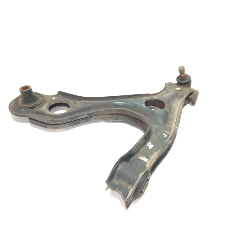 Recambio de brazo suspension inferior delantero izquierdo para opel omega a 2.4 c referencia OEM IAM   