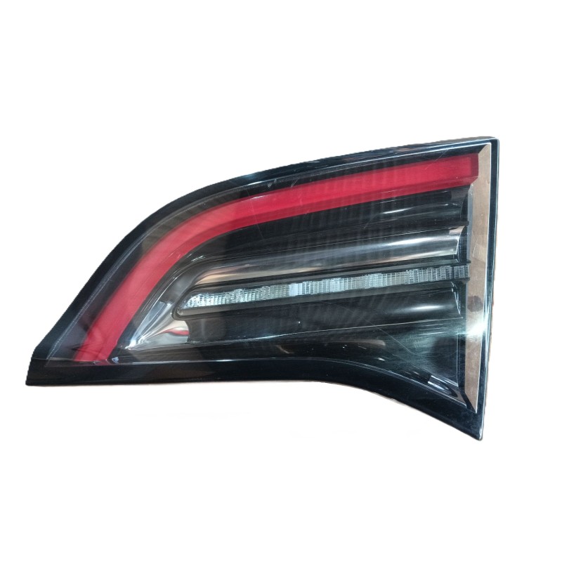Recambio de piloto trasero derecho interior para tesla model 3 ev awd referencia OEM IAM  01534202 