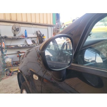 RETROVISOR IZQUIERDO 