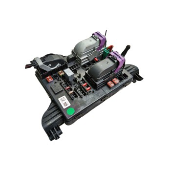 CAJA RELES / FUSIBLES 1327731804 09381028410 