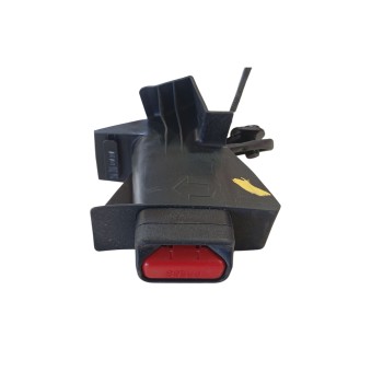 ENGANCHE CINTURON TRASERO DERECHO 7338078070C0 