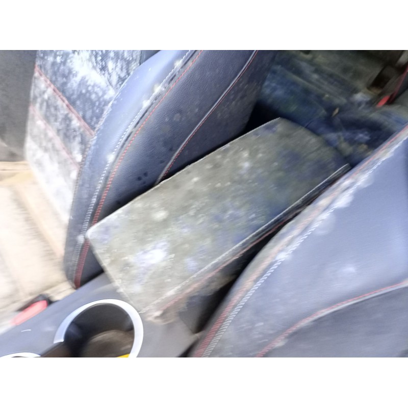 Recambio de apoyabrazos central para renault arkana i (lcm_, ldn_) 1.3 tce 160 (ldn1) referencia OEM IAM   