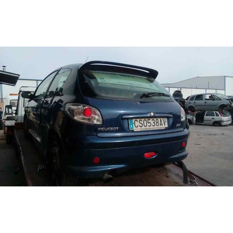 PEUGEOT 206 BERLINA