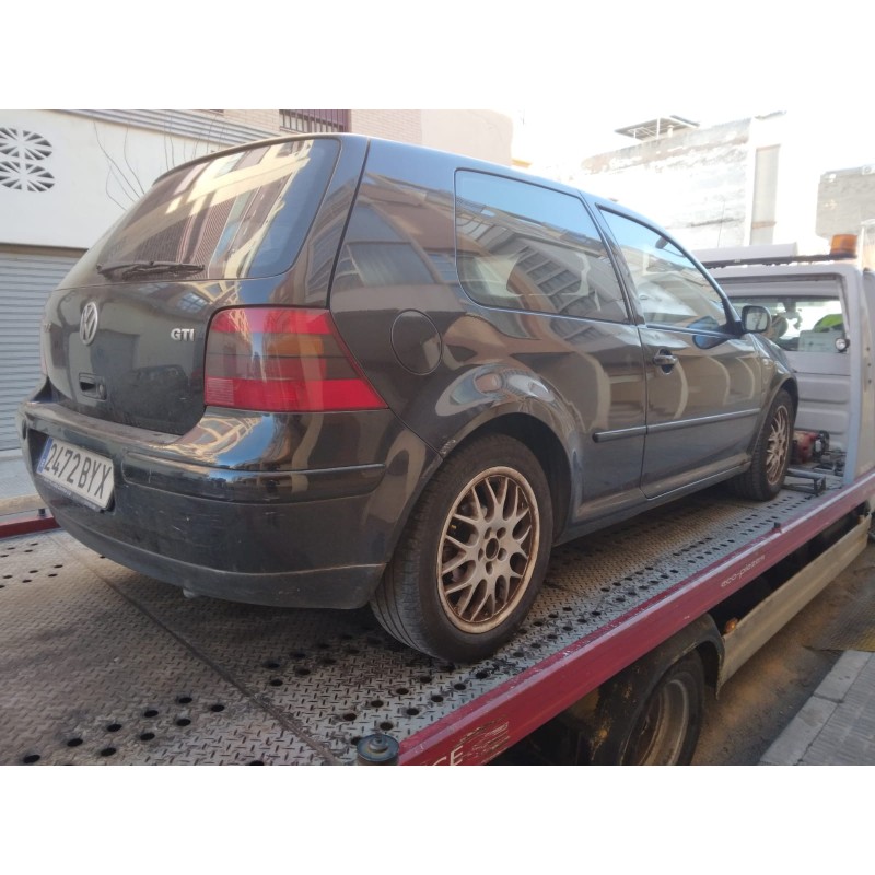 VOLKSWAGEN GOLF IV BERLINA (1J1)