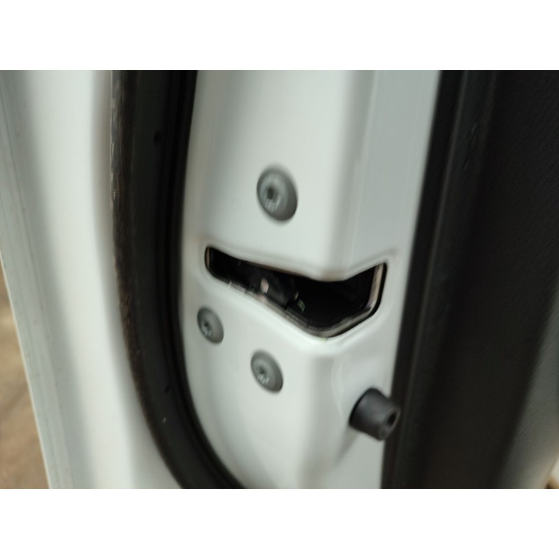 Recambio de cerradura puerta delantera izquierda para toyota yaris (_p21_, _pa1_, _ph1_) 1.5 (mxpa11) referencia OEM IAM   
