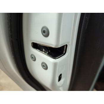 CERRADURA PUERTA TRASERA IZQUIERDA 