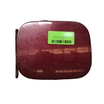 TAPA EXTERIOR COMBUSTIBLE G88304EAAA 788304EA0E 