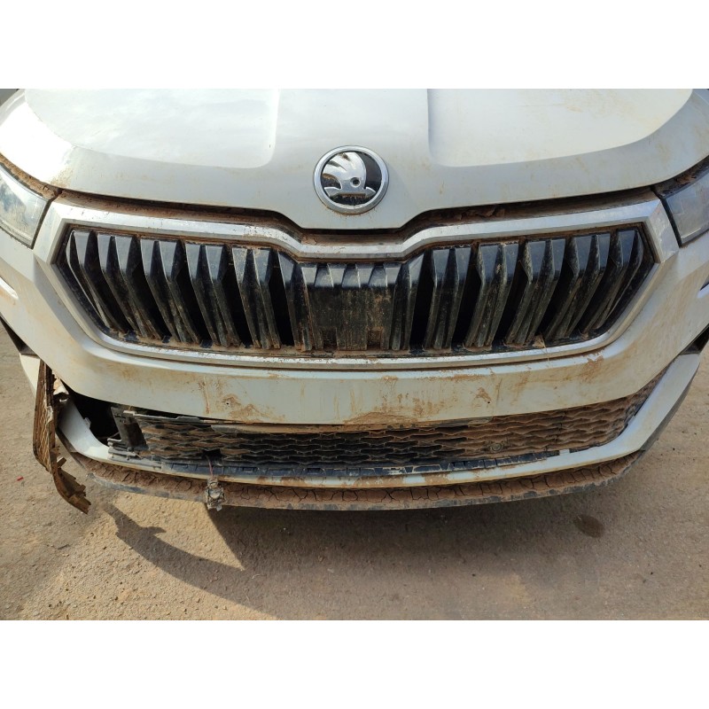 Recambio de paragolpes delantero para skoda karoq (nu7, nd7) 2.0 tdi referencia OEM IAM   