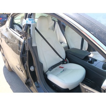 ASIENTO DELANTERO DERECHO 