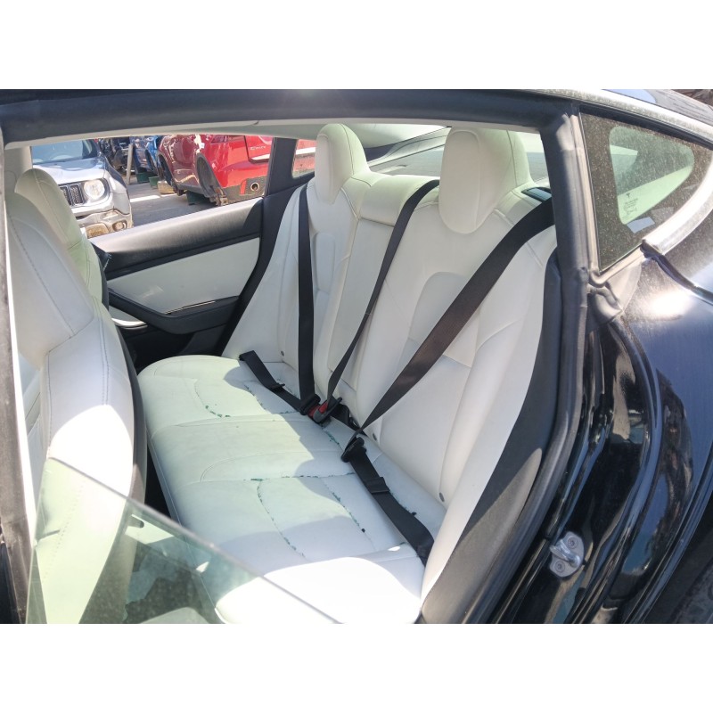 Recambio de asientos traseros para tesla model 3 ev awd referencia OEM IAM   