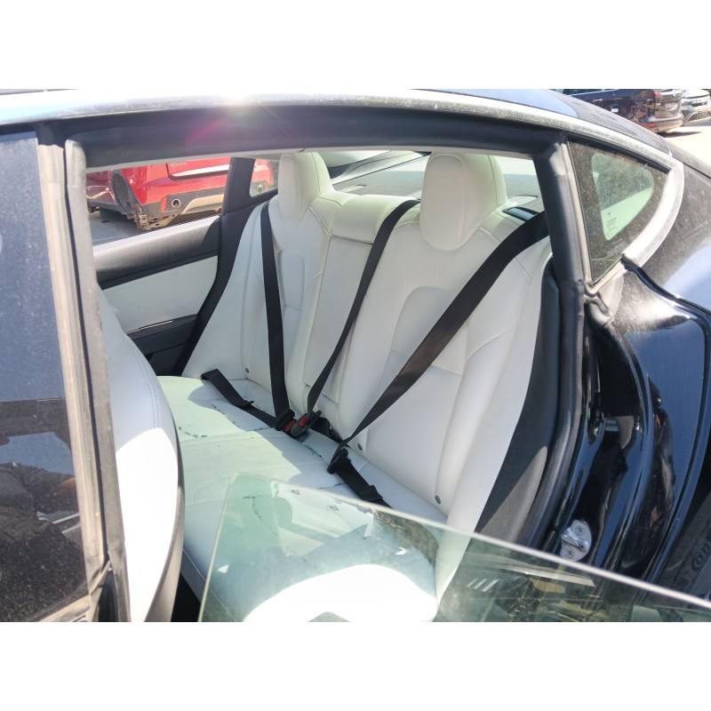 Recambio de cinturon seguridad trasero derecho para tesla model 3 ev awd referencia OEM IAM   