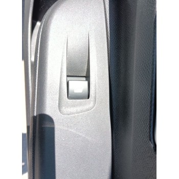 MANDO ELEVALUNAS DELANTERO DERECHO 98044803ZD 
