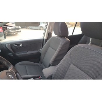 ASIENTO DELANTERO DERECHO 