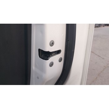 CERRADURA PUERTA DELANTERA DERECHA 805024058R 