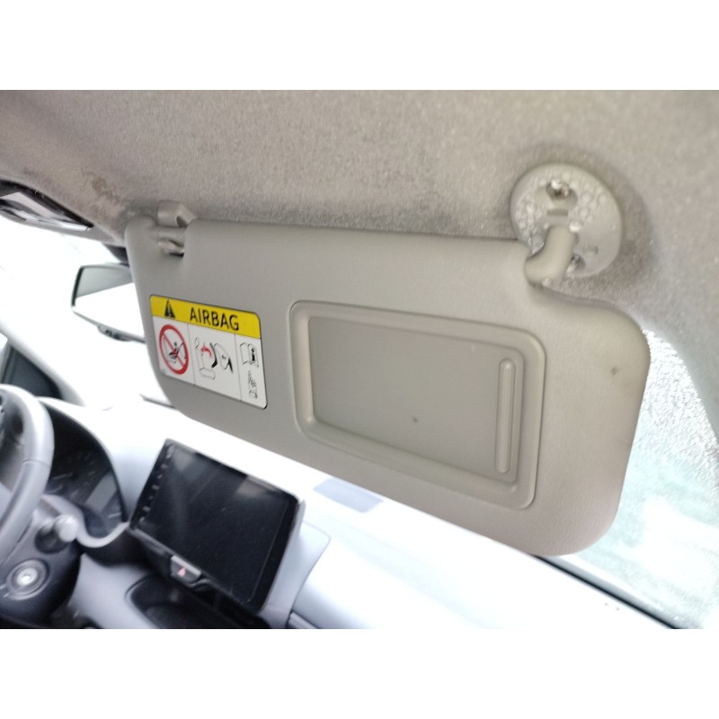 Recambio de parasol derecho para toyota yaris (_p21_, _pa1_, _ph1_) 1.5 (mxpa11) referencia OEM IAM   