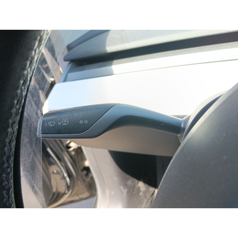 Recambio de mando intermitentes para tesla model 3 ev awd referencia OEM IAM   