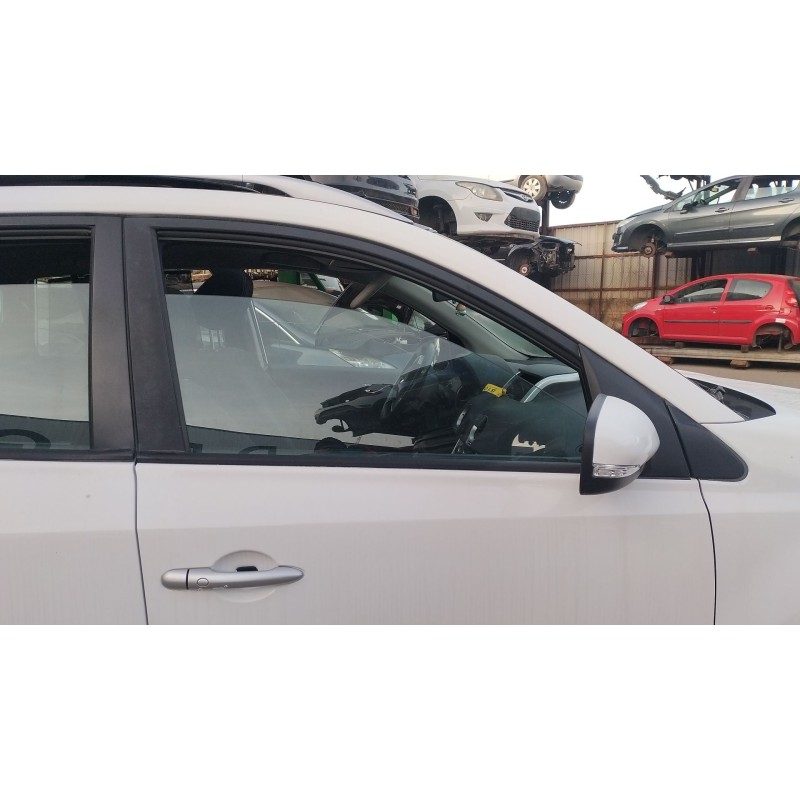 Recambio de elevalunas delantero derecho para renault koleos i (hy_) 2.0 dci (hy0k) referencia OEM IAM 807207736R  