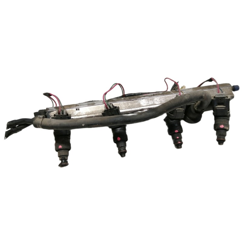 Recambio de rampa inyectora para volvo v40 familiar 2.0 16v cat referencia OEM IAM   